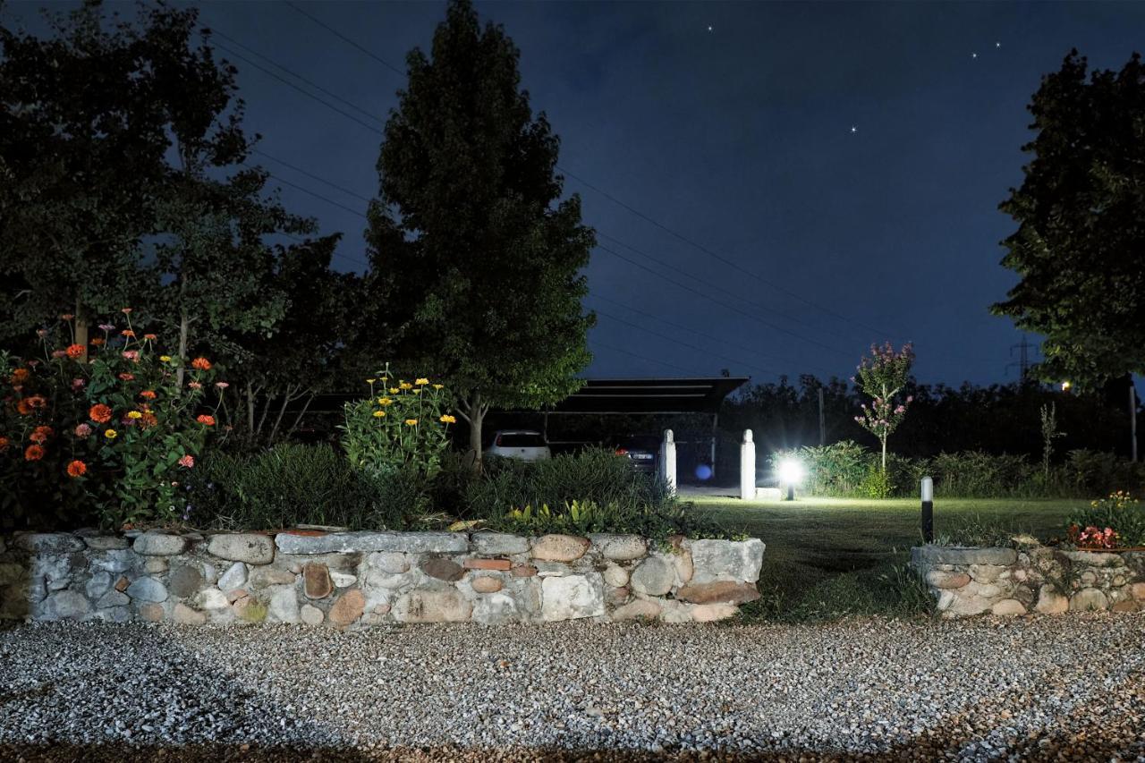 Agriturismo Fior Di Maggio 佩斯坎蒂那 外观 照片